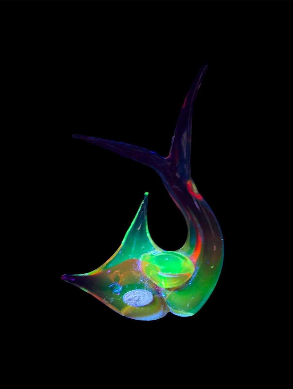 Vintage ICET Arte Murano Hand Blown Art Glass Fish Sculpture UV Reactive